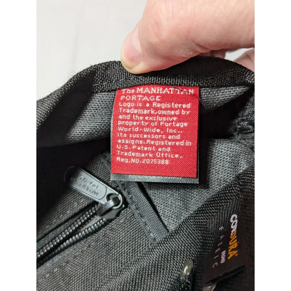 MANHATTAN PORTAGE X MILK CORDURA NYLON STUDDED Black XXS Messenger Bag‎ NEW